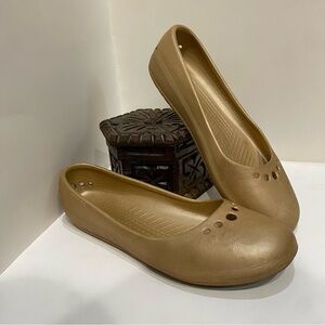 CROCS Prima Ballerina Flats Shoes Gold Ballet Waterproof Comfort Womens 10